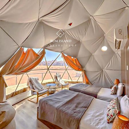 Rum Island Luxury Camp & Bubbles Hotel Wadi Rum Luaran gambar