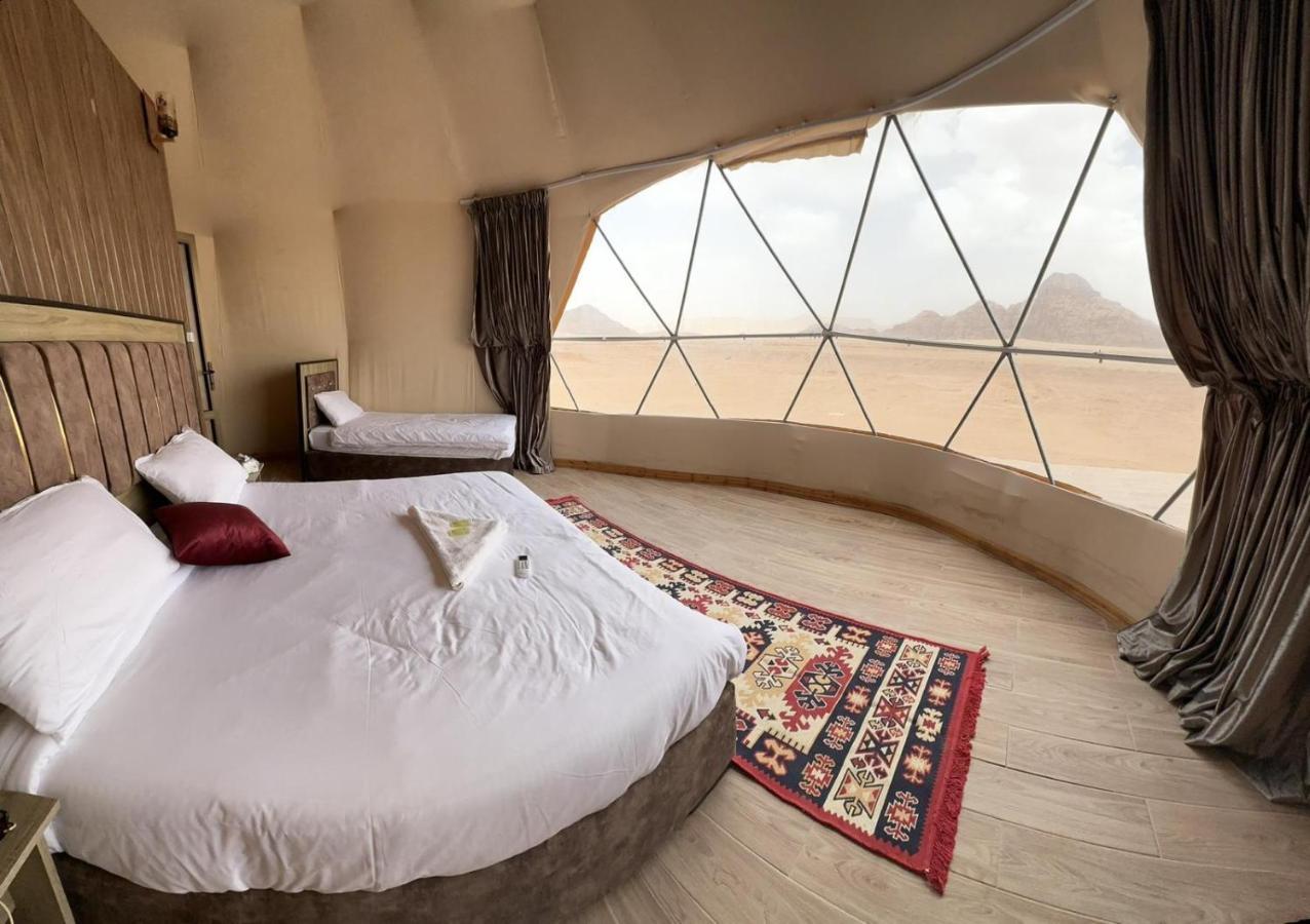 Rum Island Luxury Camp & Bubbles Hotel Wadi Rum Luaran gambar