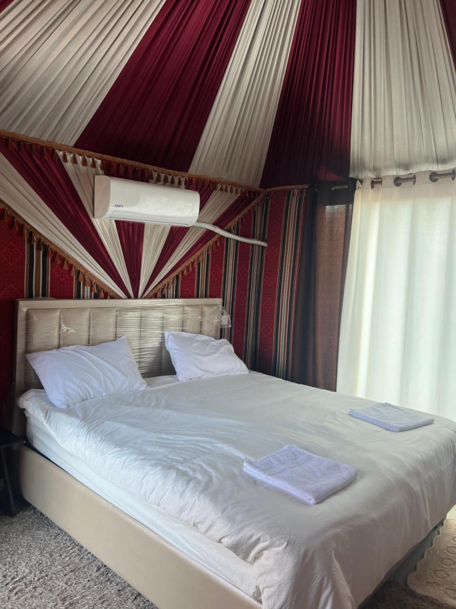 Rum Island Luxury Camp & Bubbles Hotel Wadi Rum Luaran gambar