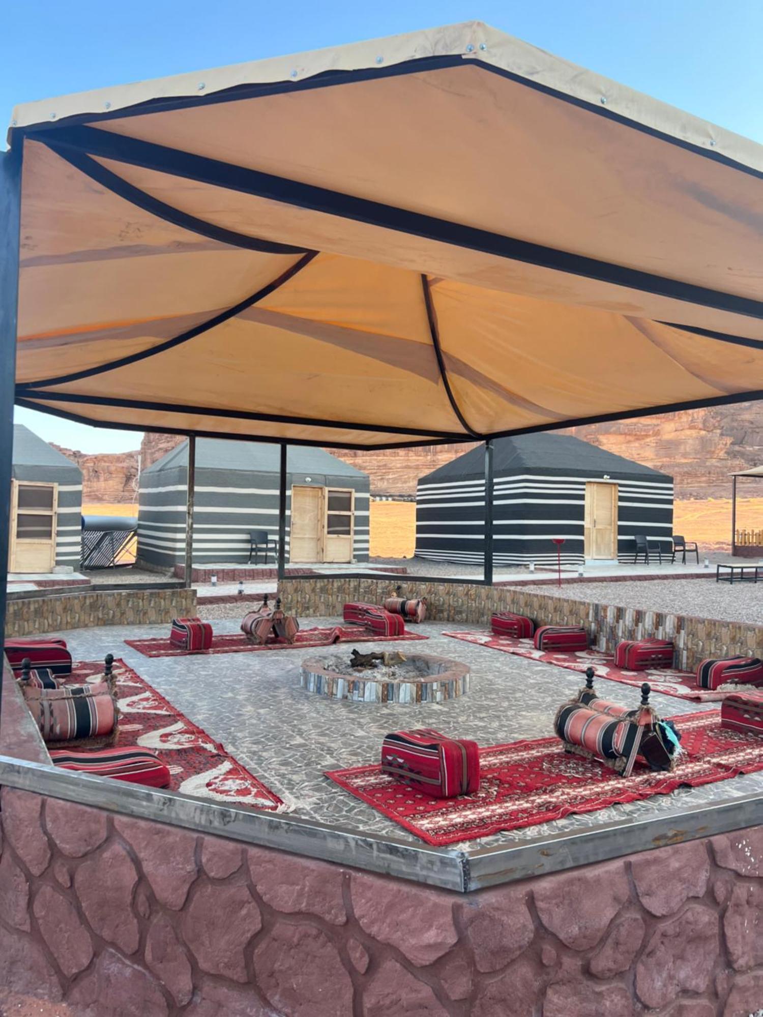 Rum Island Luxury Camp & Bubbles Hotel Wadi Rum Luaran gambar