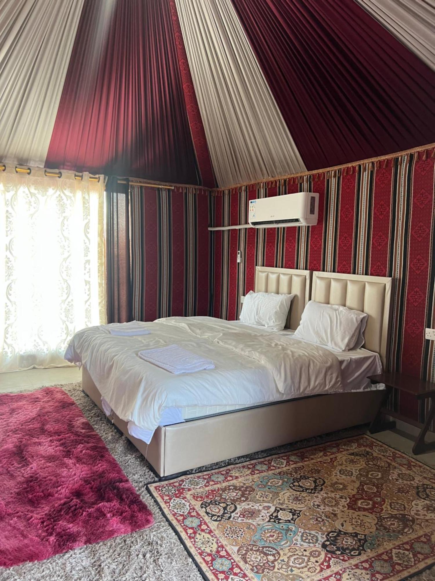 Rum Island Luxury Camp & Bubbles Hotel Wadi Rum Luaran gambar