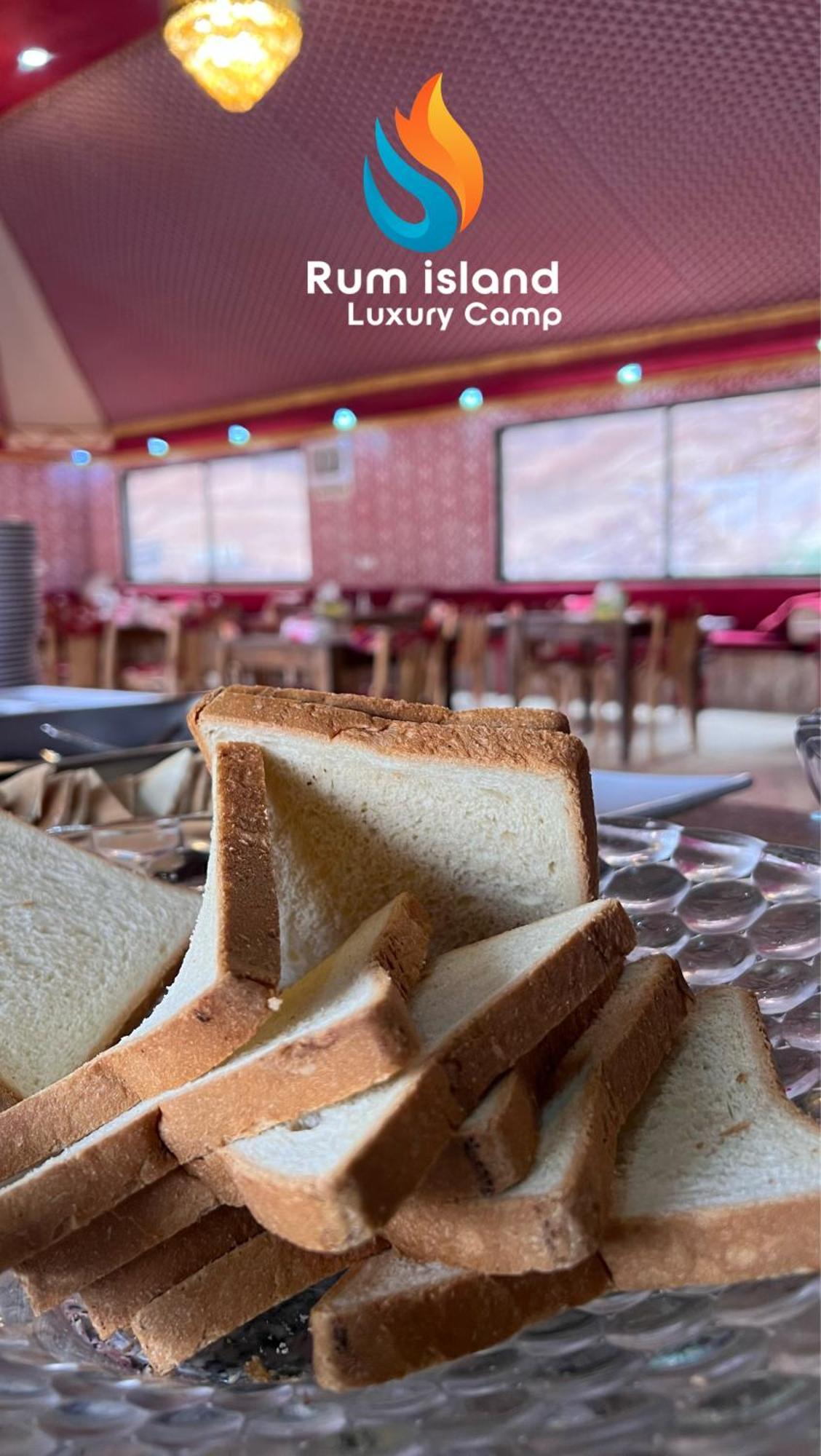 Rum Island Luxury Camp & Bubbles Hotel Wadi Rum Luaran gambar