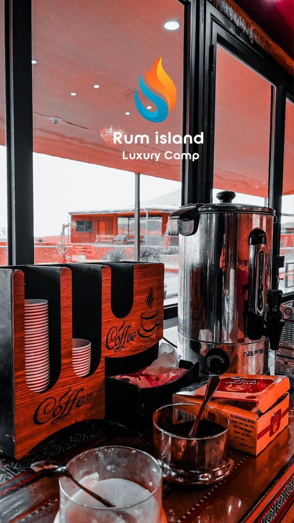 Rum Island Luxury Camp & Bubbles Hotel Wadi Rum Luaran gambar