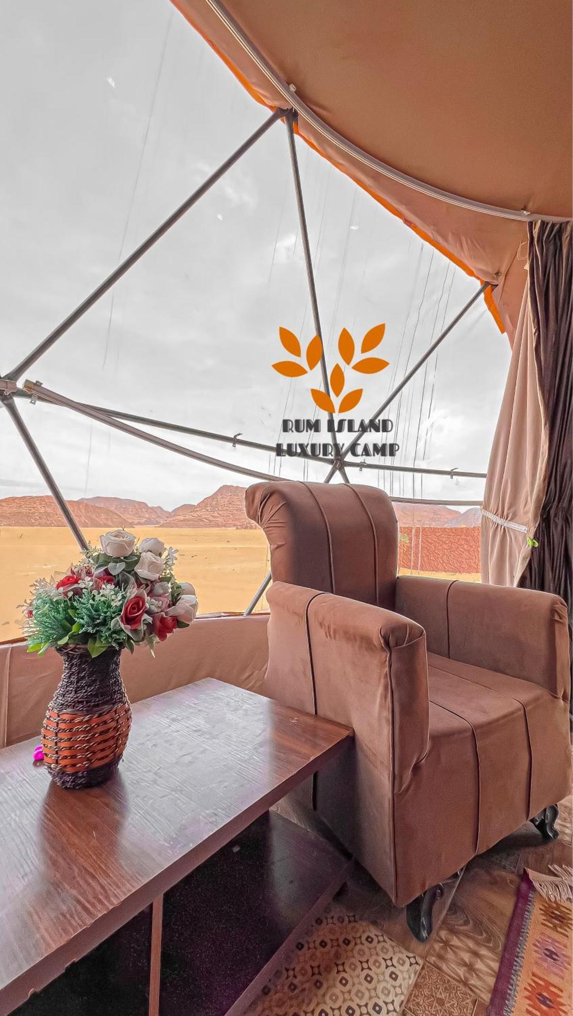 Rum Island Luxury Camp & Bubbles Hotel Wadi Rum Luaran gambar