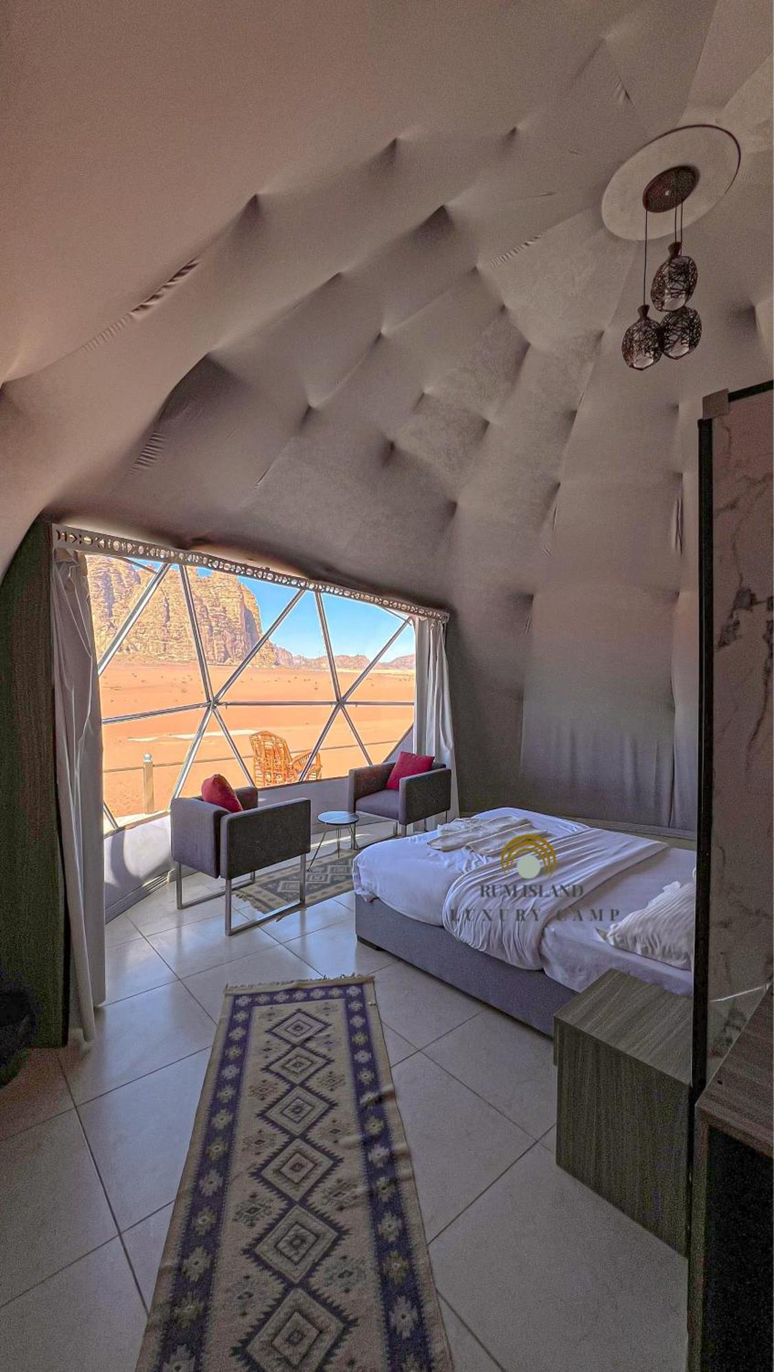 Rum Island Luxury Camp & Bubbles Hotel Wadi Rum Luaran gambar